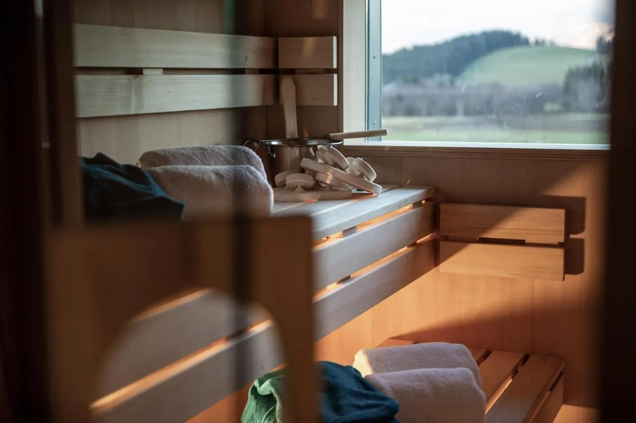 Forstgut Luxuschalets Regen