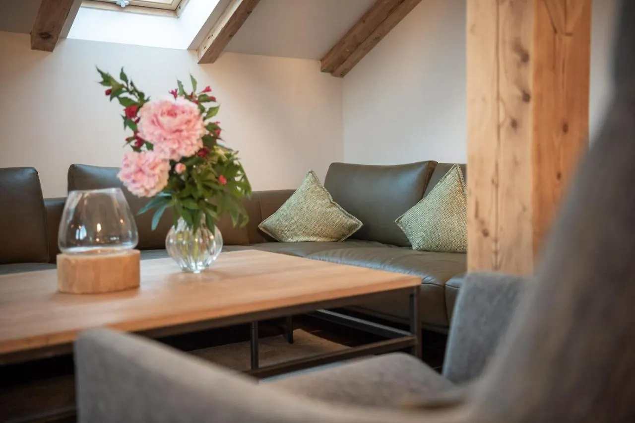 Ferienhaus Forstgut Luxuschalets Regen